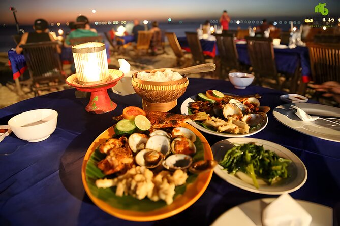 Uluwatu Sunset Tour: Kecak and Fire Dance with Jimbaran Dinner - The private guide can shape the whole evening