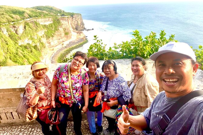Uluwatu Temple Entry and Kecak Fire Dance Ticket - Exploring the temple grounds and cliff views