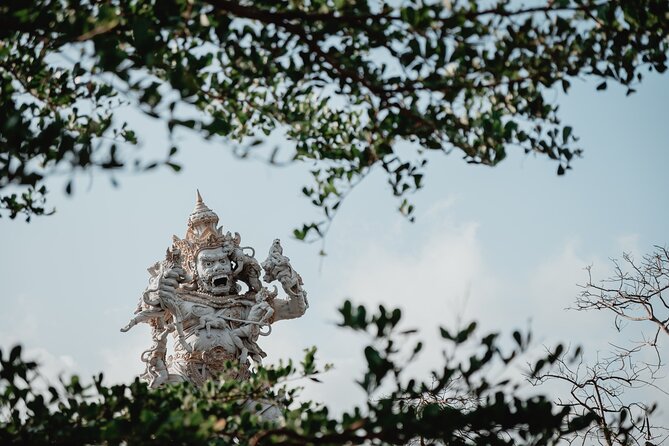 Uluwatu Temple Excursion - FREE WI-FI - What the private vehicle adds