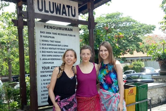 Uluwatu tour & Balinese kecak dance - Pandawa Beach: one hour for sand and swimming