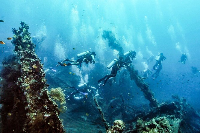 USS Liberty Shipwreck Scuba Diving at Tulamben Bali - Lunch, showers, and the break between sessions