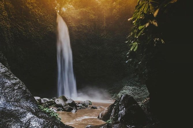 Waterfall Tour: North Bali Best Waterfalls - Leke Leke in the jungle