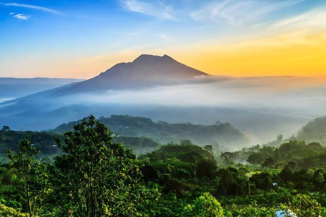 Waterfall Tour: North Bali Best Waterfalls - Clothing and physical effort