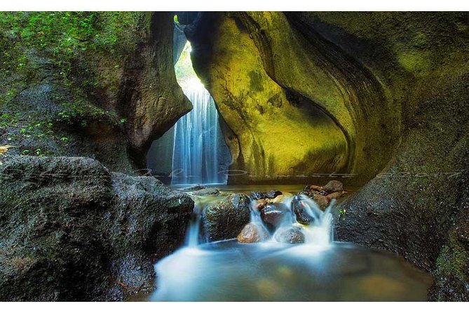 Waterfall Tour:Tegenungan-Kanto Lampo-Tukad Cepung and Tibumana- Free transport - Why a private air-conditioned car matters