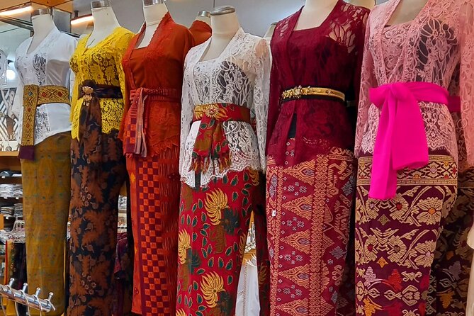Well-Guided Local Textile Tour of Denpasar - Kumbasari Market and its two textile shops