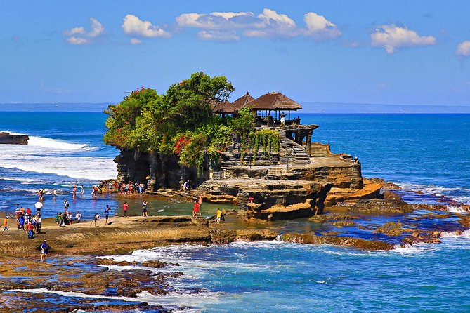West Bali Tour: Taman Ayun, Ulun Danu Beratan, Jatiluwih Rice Terrace, Tanah Lot - Key points at a glance