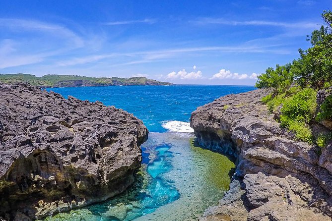 West Nusa Penida Island - Instagram Tour - Angel’s Billabong and the natural pool